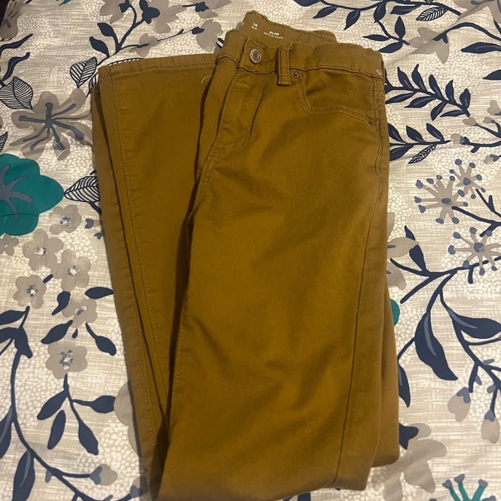 Boy’s Old Navy Khaki Pants size 14 Slim
